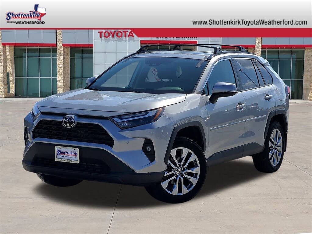 2024 Toyota RAV4 XLE Premium AWD
