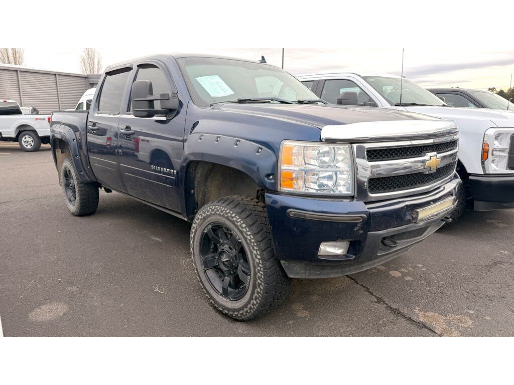2011 Chevrolet Silverado 1500 LTZ Crew Cab 4WD