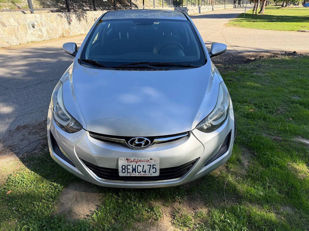 2016 Hyundai Elantra SE FWD