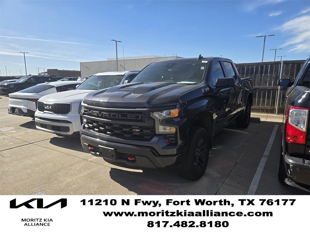 2022 Chevrolet Silverado 1500 Custom Trail Boss Crew Cab 4WD