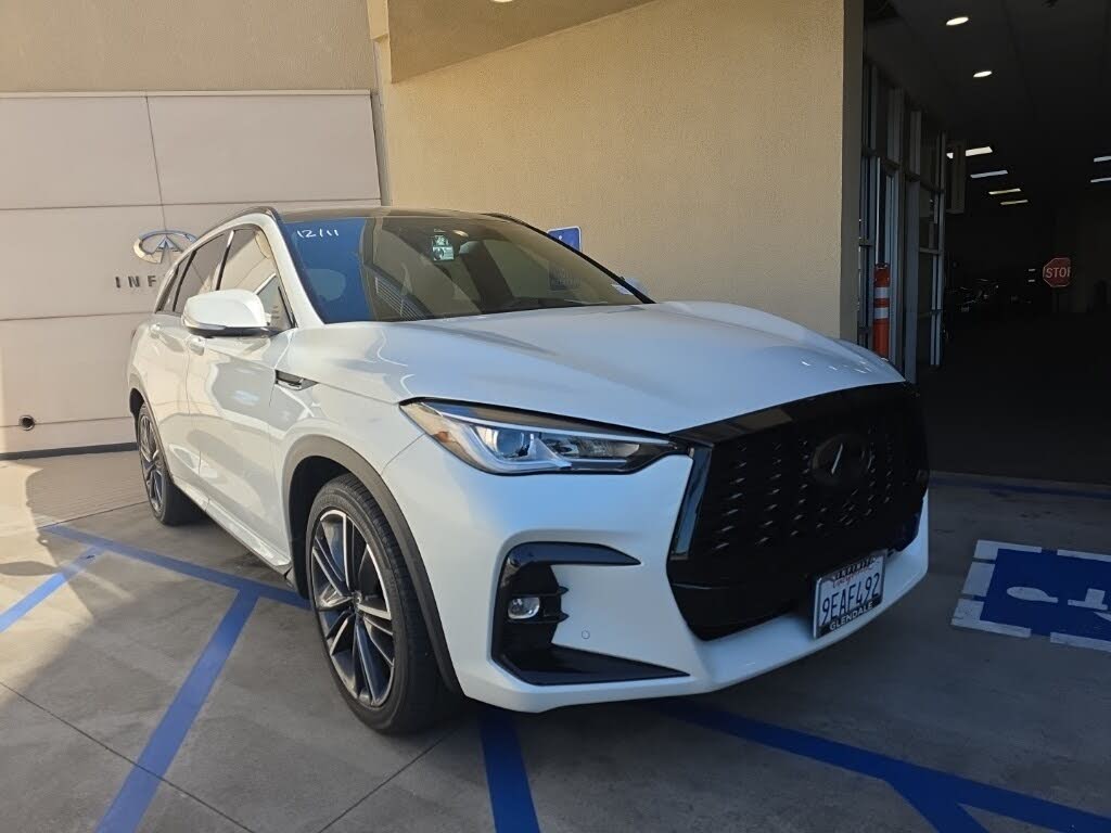 2023 INFINITI QX50 Sport FWD