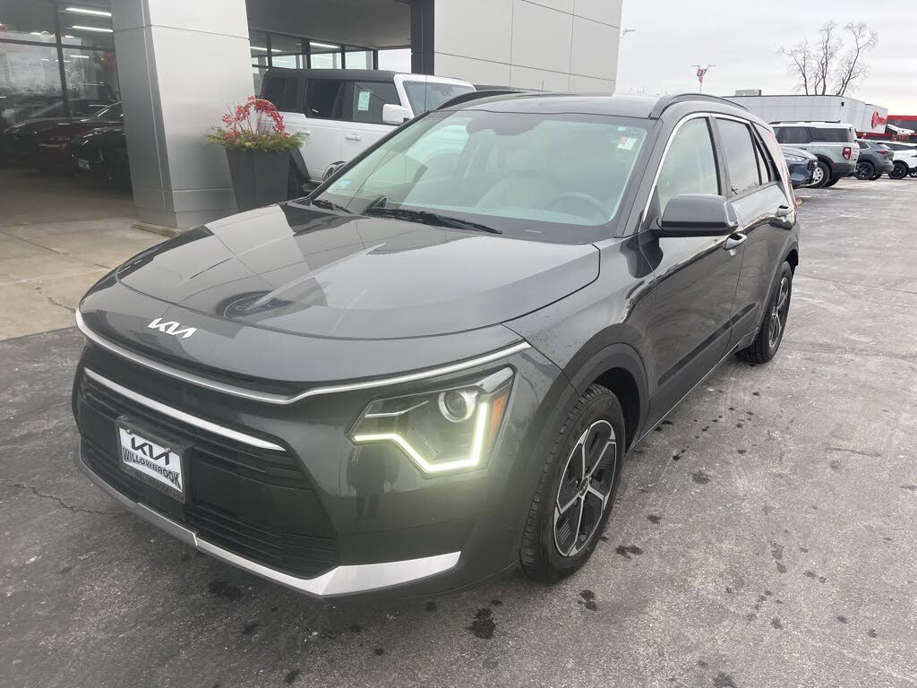 2023 Kia Niro EX FWD