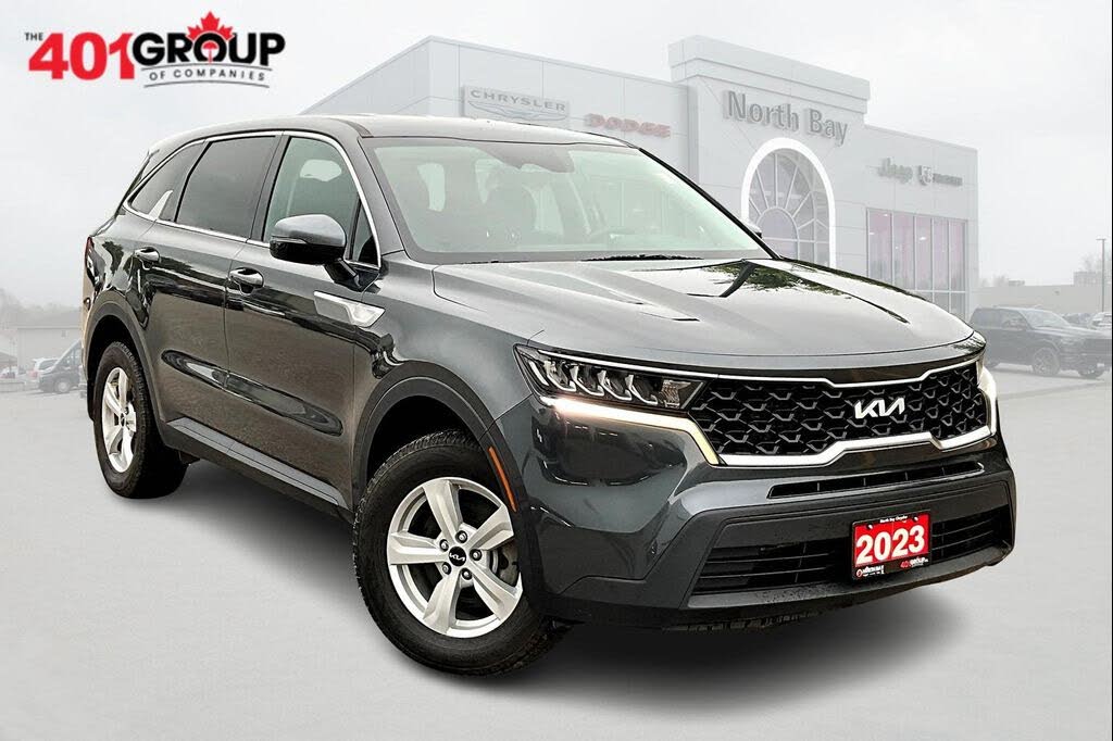 2023 Kia Sorento LX AWD