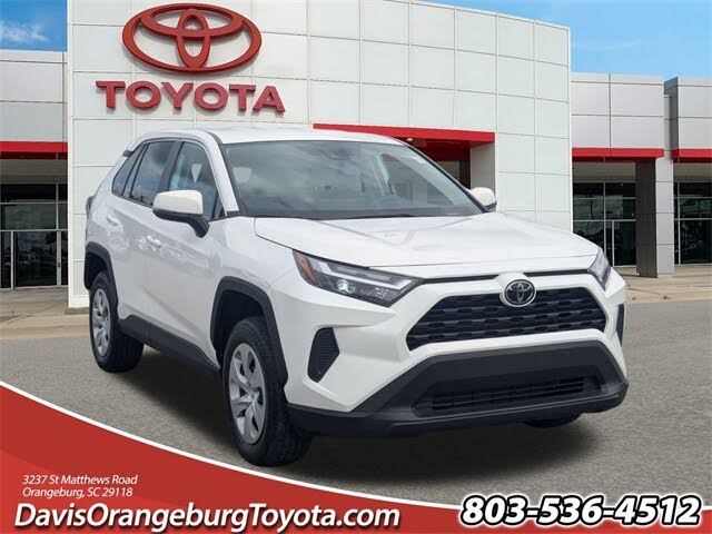 2024 Toyota RAV4 LE FWD