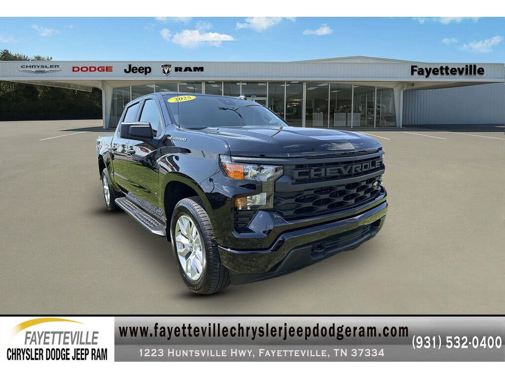 2025 Chevrolet Silverado 1500 Custom Crew Cab 4WD