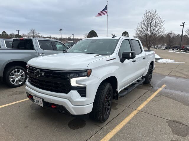 2025 Chevrolet Silverado 1500 RST Crew Cab 4WD