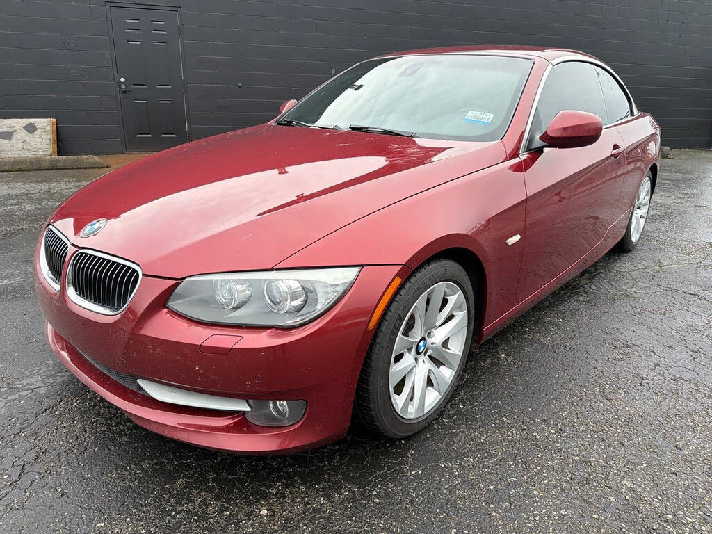 2013 BMW 3 Series 328i Convertible RWD