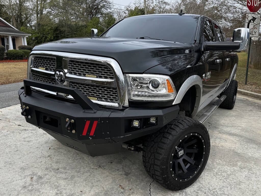 2015 RAM 2500 Laramie Mega Cab 4WD