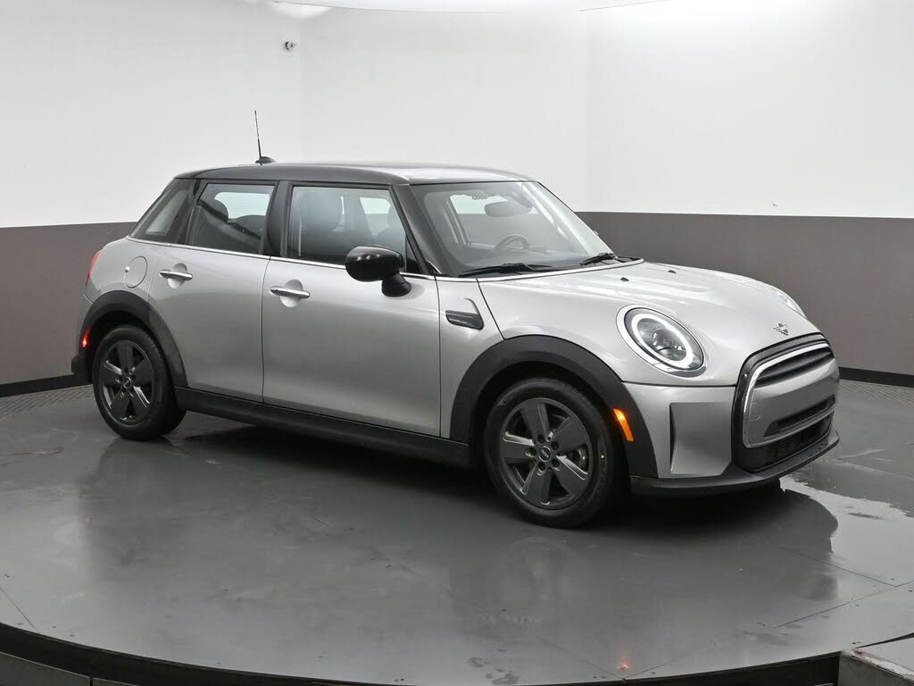 2024 MINI Cooper 5-Door Hatchback FWD