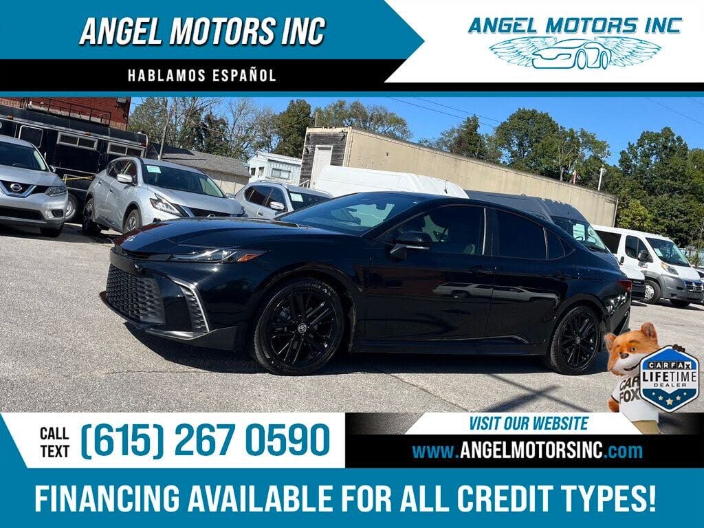 2025 Toyota Camry SE FWD