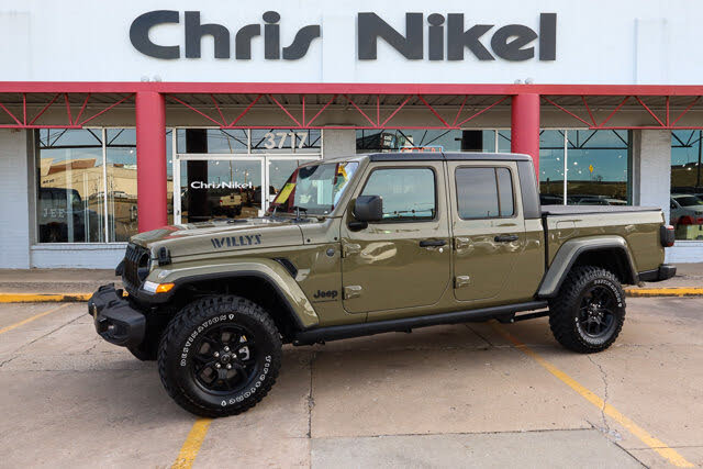 2025 Jeep Gladiator Willys Crew Cab 4WD