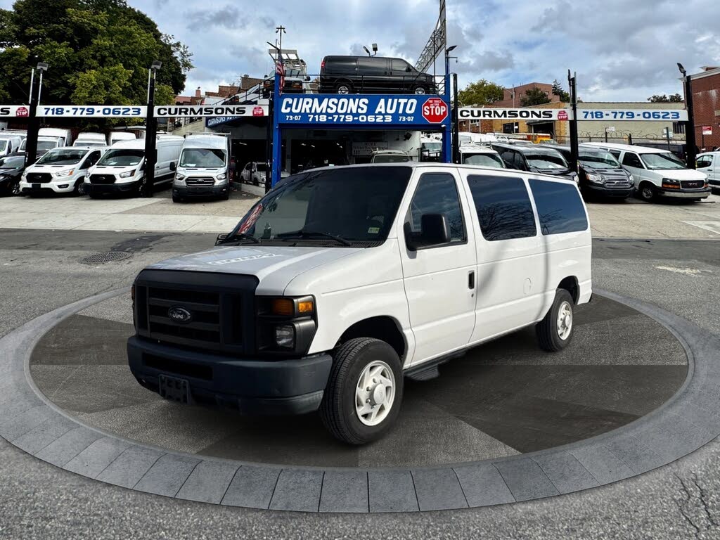 2013 Ford E-Series E-150 XL Passenger Van