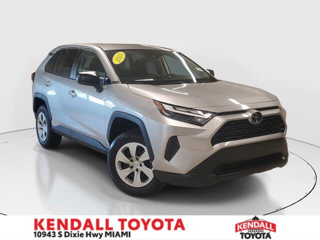 2024 Toyota RAV4 LE FWD