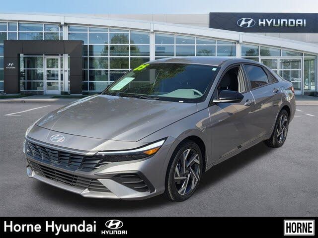 2025 Hyundai Elantra SEL Sport FWD