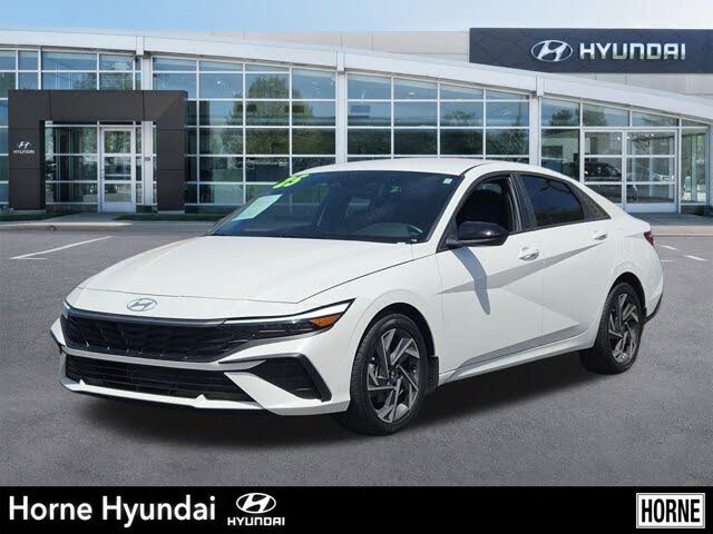 2025 Hyundai Elantra SEL Sport FWD