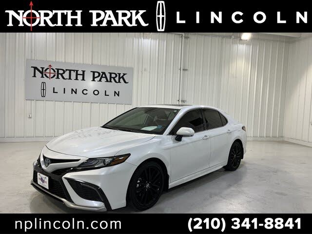 2024 Toyota Camry Hybrid XSE FWD