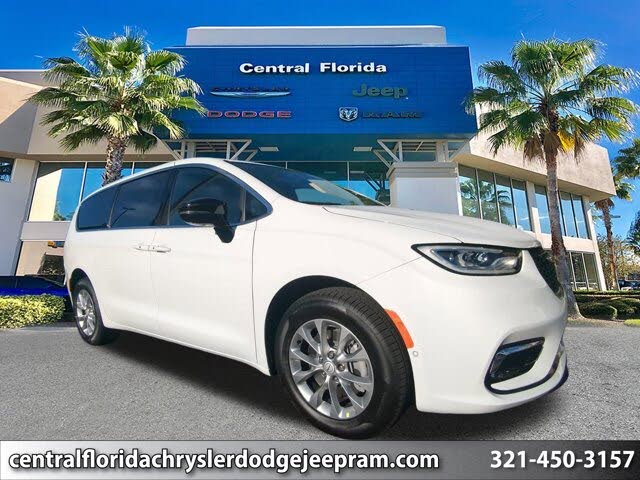 2026 Chrysler Pacifica Limited AWD