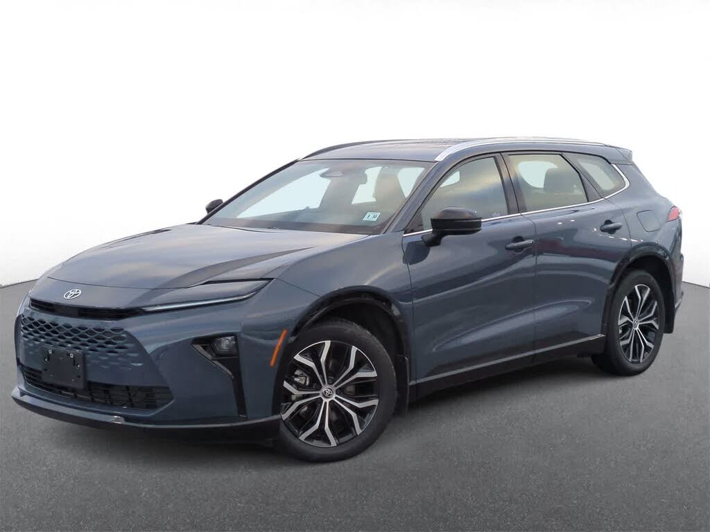 2025 Toyota Crown Signia XLE AWD