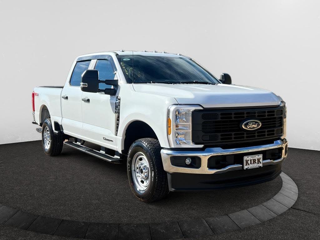 2026 Ford F-250 Super Duty XL Crew Cab 4WD
