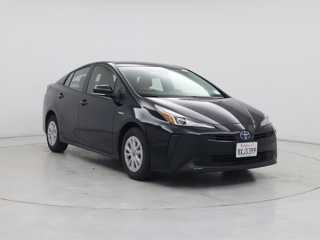 2021 Toyota Prius L Eco FWD