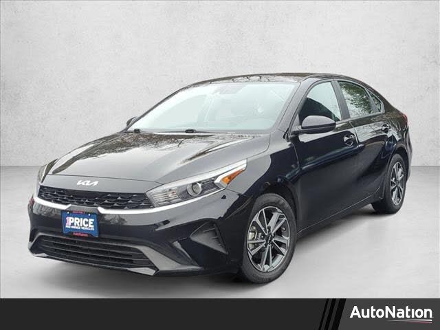 2024 Kia Forte LXS FWD