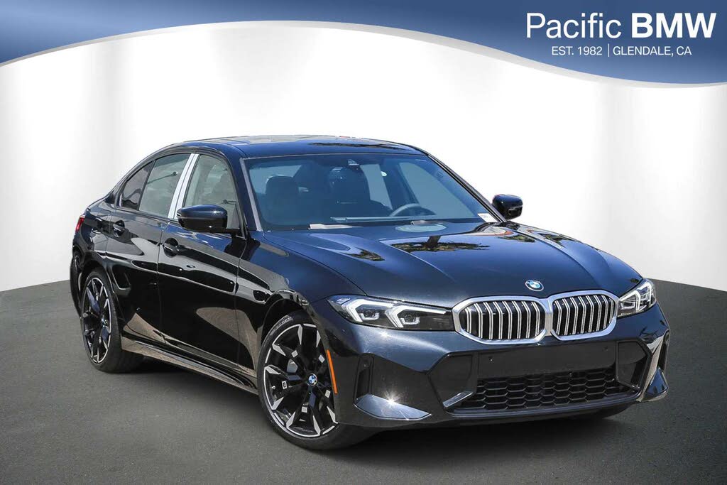 2025 BMW 3 Series 330i xDrive