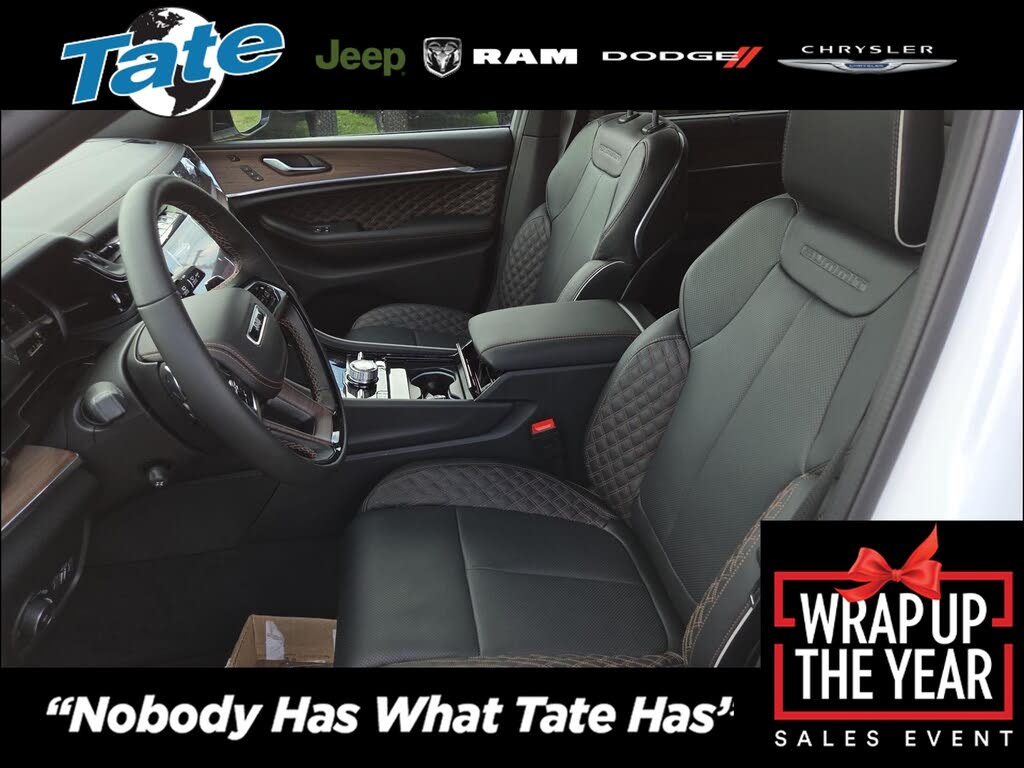 2025 Jeep Grand Cherokee L Summit 4WD