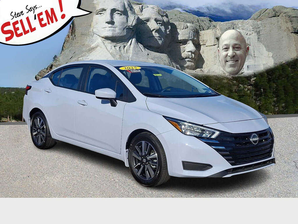 2025 Nissan Versa SV FWD