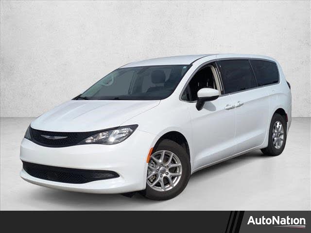 2022 Chrysler Voyager LX FWD