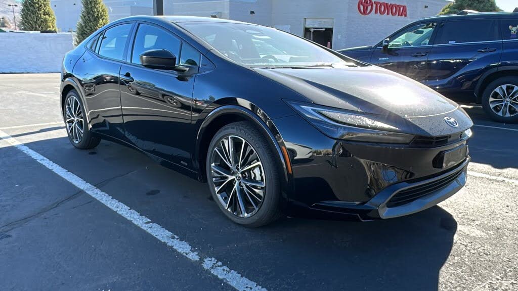 2024 Toyota Prius Limited AWD