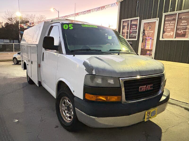 2005 GMC Savana