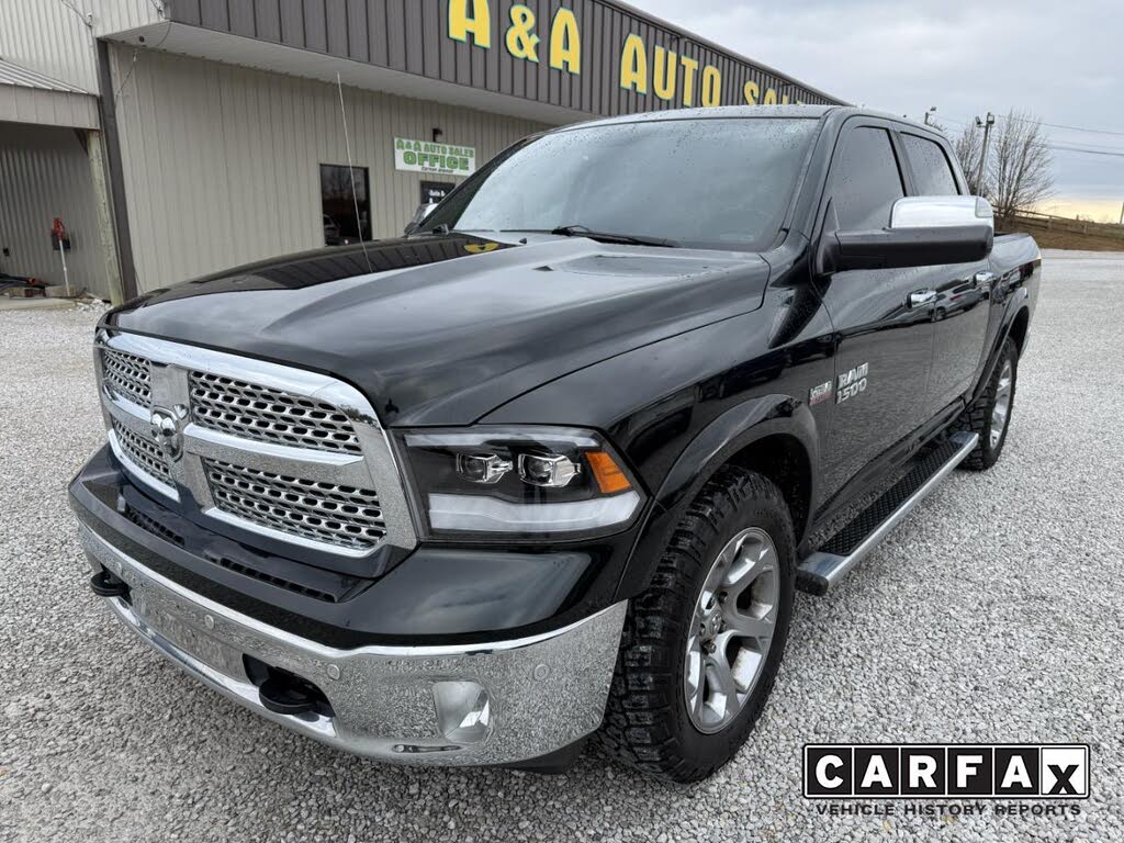 2015 RAM 1500 Laramie Crew Cab 4WD