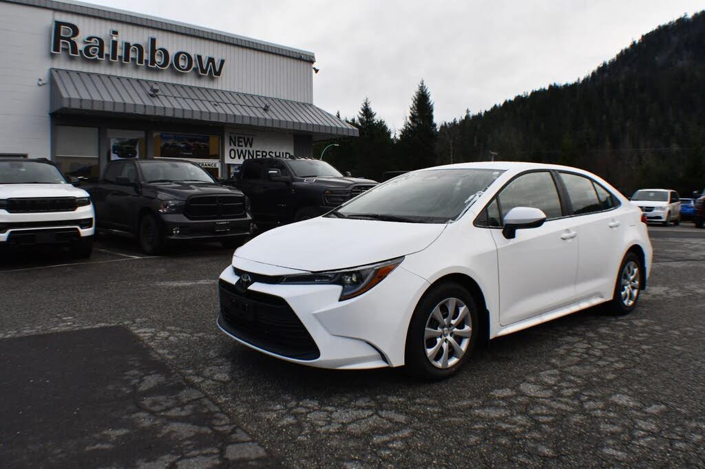 2026 Toyota Corolla LE FWD