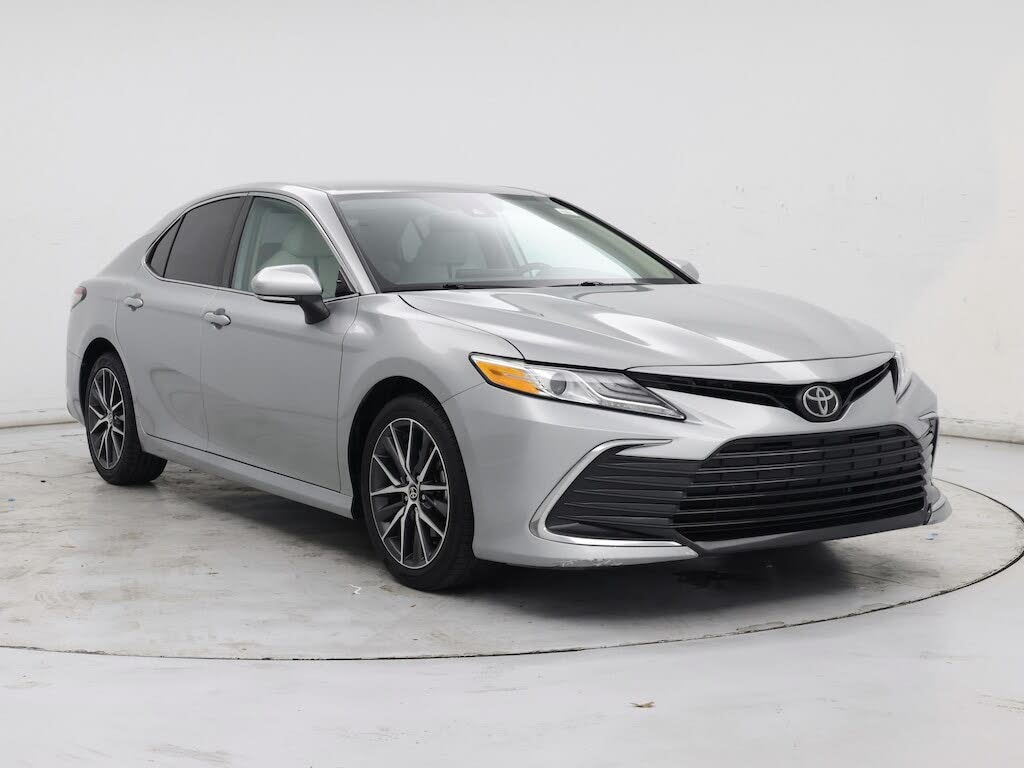 2021 Toyota Camry XLE FWD
