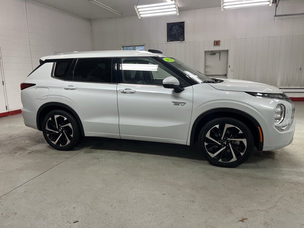 2023 Mitsubishi Outlander Hybrid Plug-in SEL S-AWC