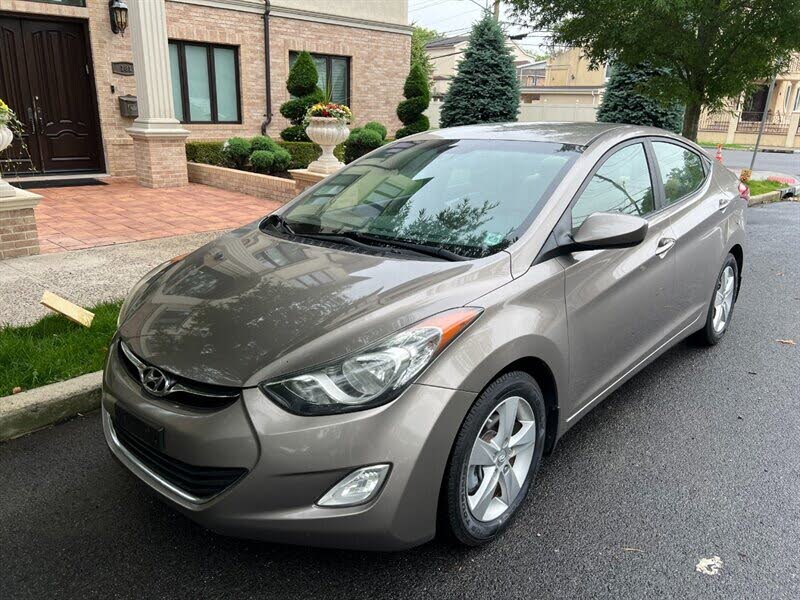 2013 Hyundai Elantra GLS FWD