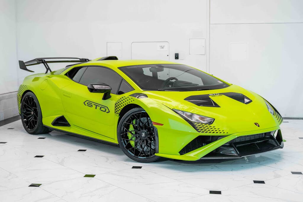 2022 Lamborghini Huracan LP 640-4 STO Coupe RWD