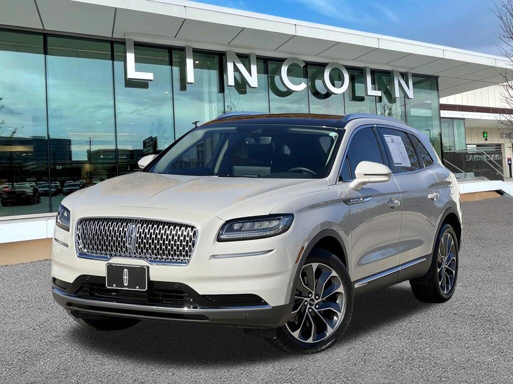 2022 Lincoln Nautilus Reserve AWD