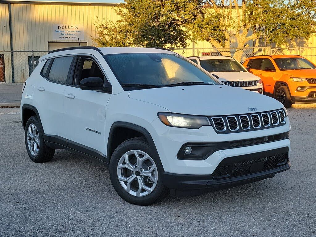 2026 Jeep Compass Latitude 4WD