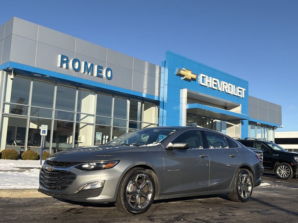 2024 Chevrolet Malibu LT with 1LT FWD