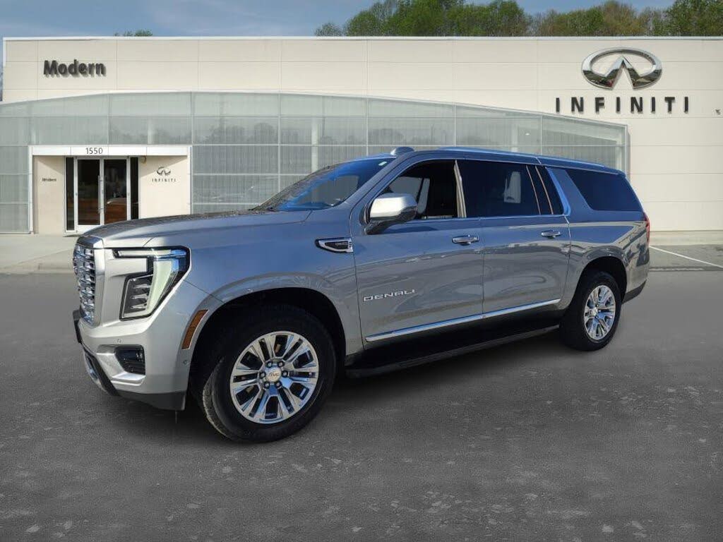 2025 GMC Yukon XL Denali 4WD