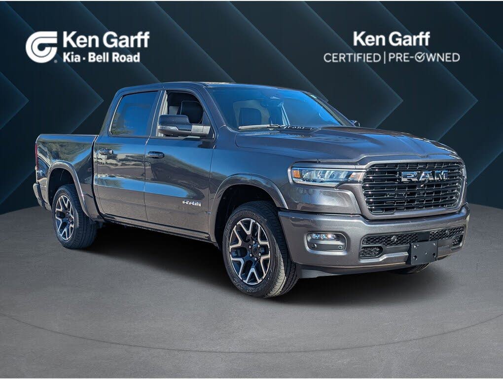 2025 RAM 1500 Laramie Crew Cab 4WD