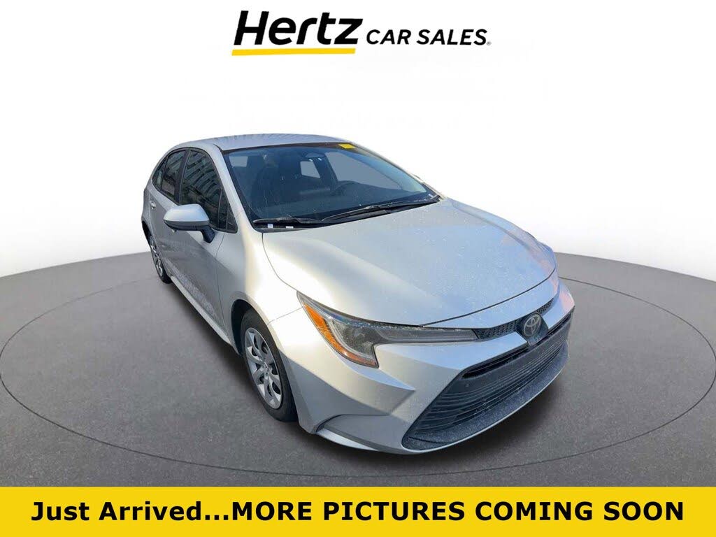 2025 Toyota Corolla LE FWD