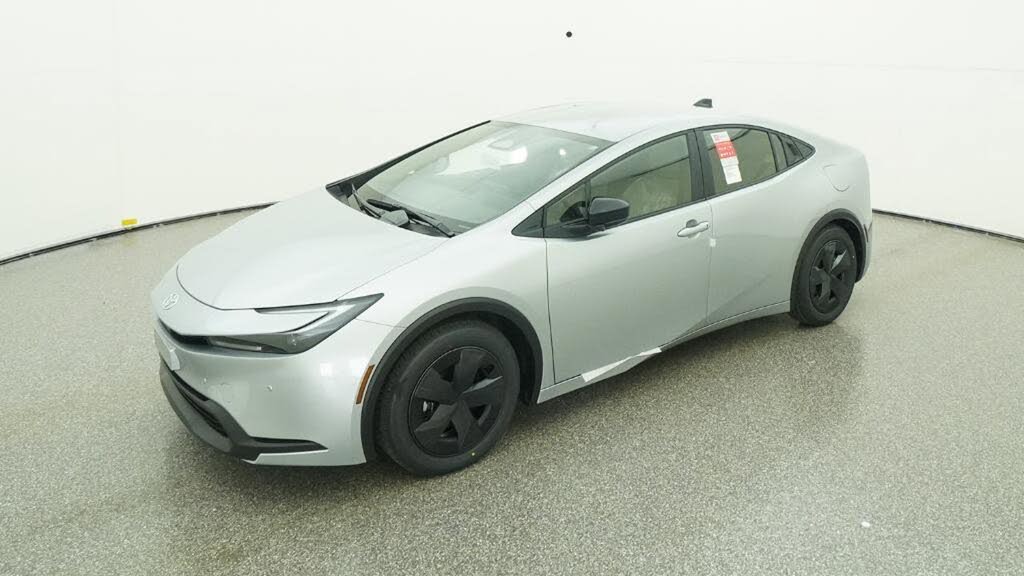 2026 Toyota Prius LE FWD