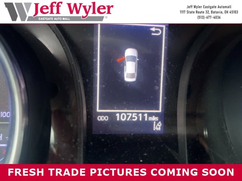 2019 Toyota Camry SE FWD