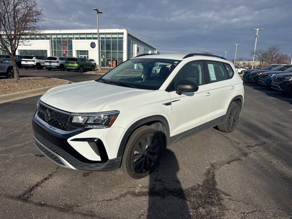 2024 Volkswagen Taos S FWD