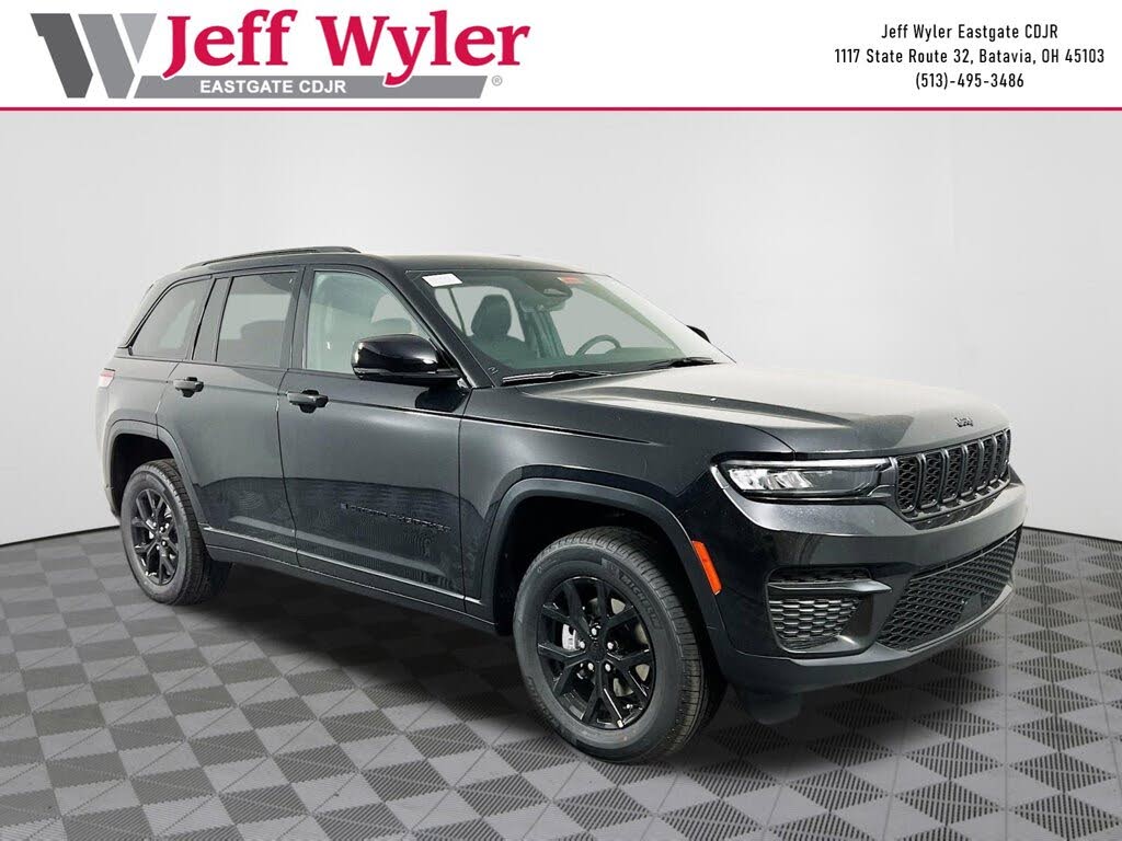 2025 Jeep Grand Cherokee Laredo 4WD