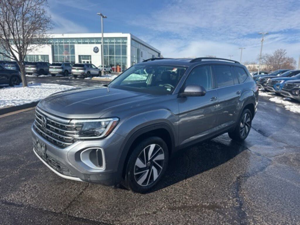 2025 Volkswagen Atlas SE 4Motion with Technology