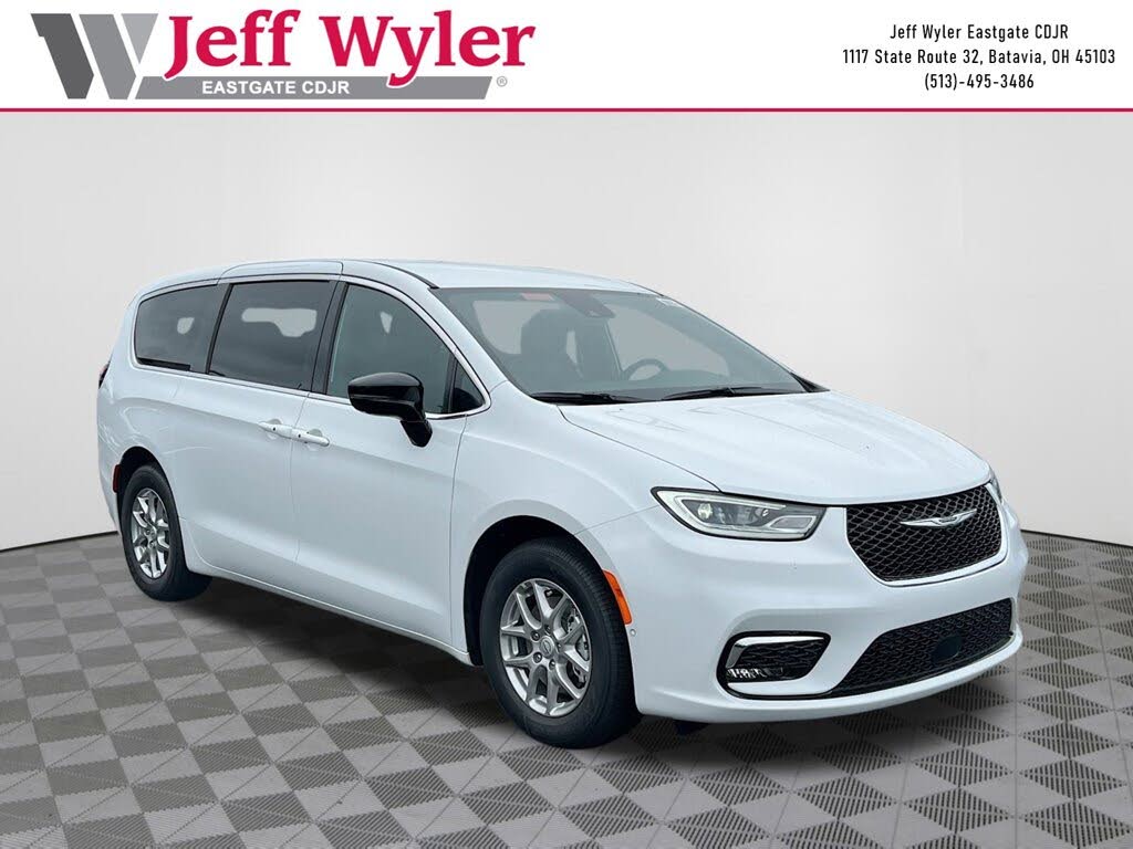 2026 Chrysler Pacifica Select FWD