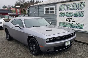 Dodge Challenger SXT RWD